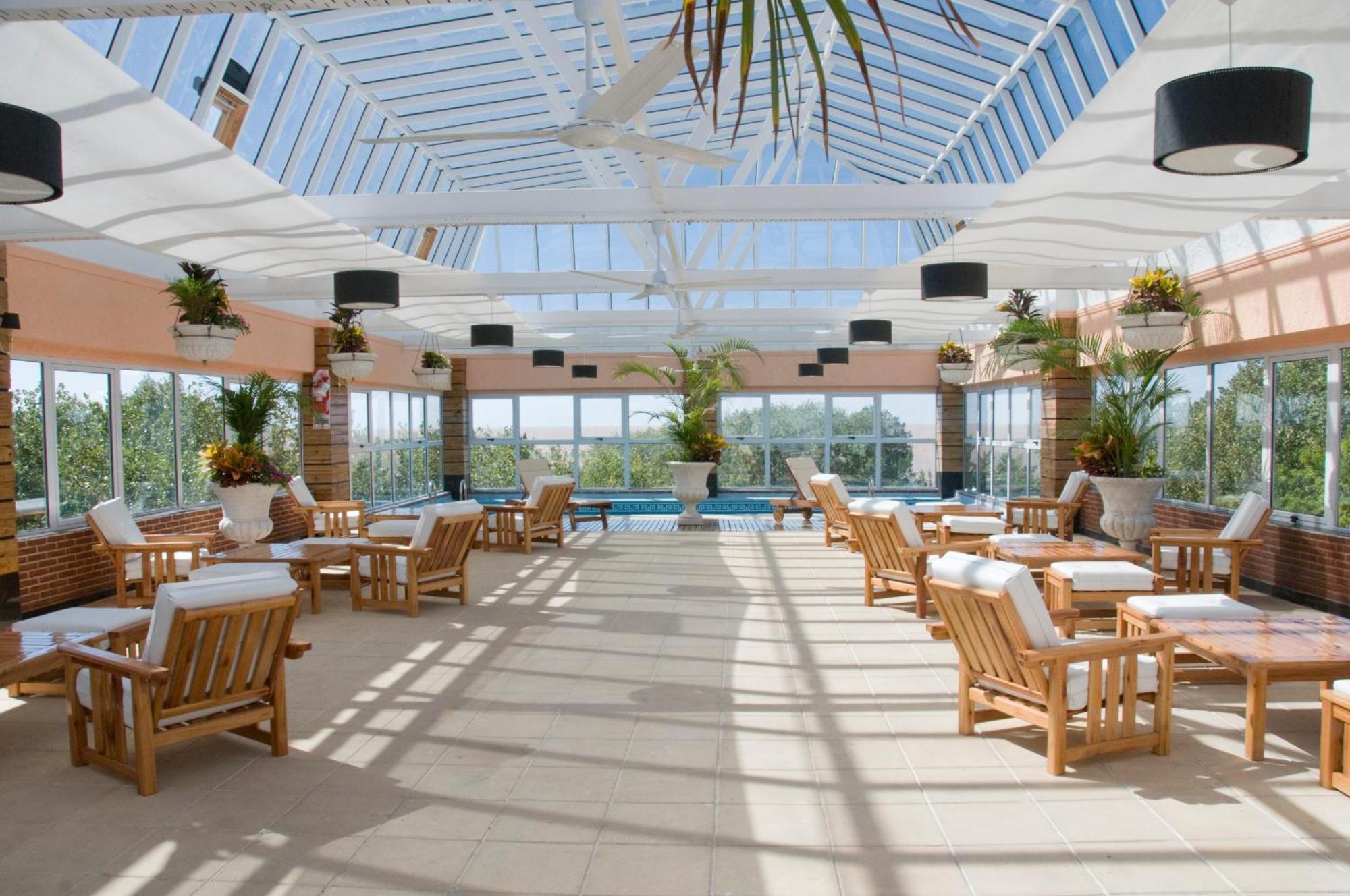 فندق Ramada By Wyndham Buenos Aires Vicente López المظهر الخارجي الصورة