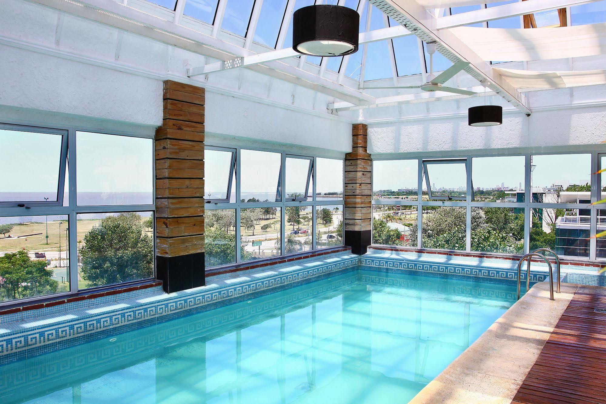 فندق Ramada By Wyndham Buenos Aires Vicente López المظهر الخارجي الصورة